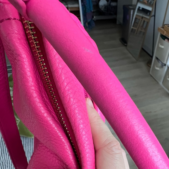 NOT AVAILABLE Kate Spade Leather Fuchsia Shoulder Bag/Crossbody Bag Hot Pink - Picture 13 of 16